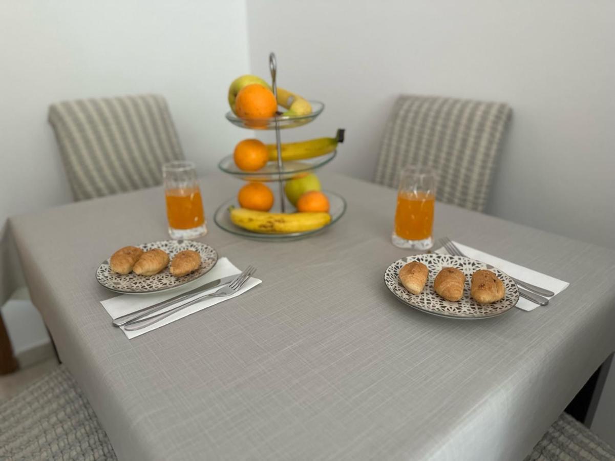 Family Apartment Макарска Экстерьер фото